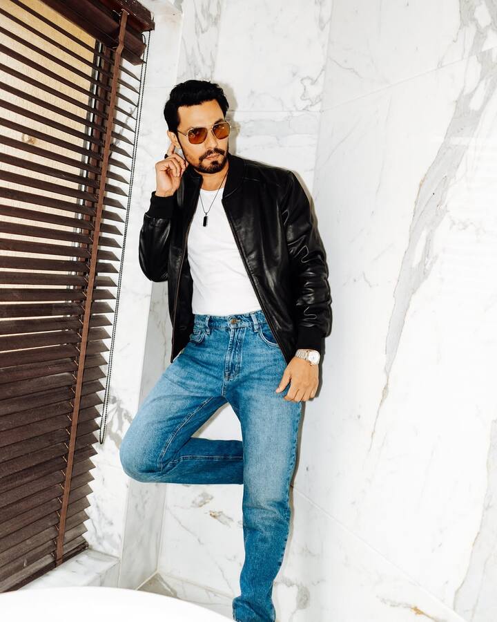 एक्टर ने कहा कि, “वो फिल्म मेरे दिल के बहुत करीब थी. उस फिल्म के लिए तीन साल अपना सब कुछ लगा दिया था. क्योंकि उसमें सिख किरदार निभाना था, इसलिए मैंने अपने बाल भी नहीं काटे थे. वो बलिदान था, समर्पण था लेकिन जब फिल्म बीच में बंद हो गई, तो बहुत दुख हुआ था”