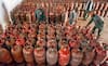 Gas Cylinder Price: காலையிலேயே நல்ல ஆரம்பம்... குறைந்தது கேஸ் விலை! புதிய விலை என்ன?