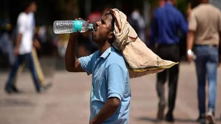 Tamilnadu Heatwave Alert Issued 2 Degree Chances To Increase வெப்பம் அதிகரிக்கும்; அசௌகரியம் ஏற்படலாம் - வானிலை மையம் எச்சரிக்கை!