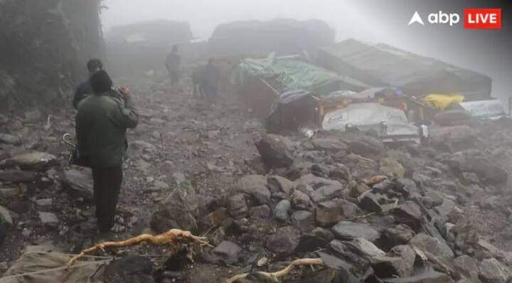 ਮੌਸਮ ਵਿਭਾਗ ਨੇ ਕਿਹਾ ਹੈ ਕਿ ਜੰਮੂ-ਕਸ਼ਮੀਰ ਵਿੱਚ ਮੌਸਮ ਹੋਰ ਵੀ ਵਿਗੜ ਸਕਦਾ ਹੈ। ਅਜਿਹੀ ਸਥਿਤੀ ਵਿੱਚ, ਆਈਐਮਡੀ ਨੇ ਲੋਕਾਂ ਨੂੰ ਨਦੀਆਂ, ਨਾਲਿਆਂ ਅਤੇ ਹੋਰ ਜਲ ਭੰਡਾਰਾਂ ਦੇ ਕਿਨਾਰਿਆਂ ਤੋਂ ਦੂਰ ਰਹਿਣ ਦੀ ਸਲਾਹ ਦਿੱਤੀ ਹੈ। ਮੌਸਮ ਵਿਭਾਗ ਨੇ ਕਿਹਾ ਕਿ ਗਰਜ ਦੇ ਨਾਲ-ਨਾਲ ਗੜੇਮਾਰੀ ਦੀ ਸੰਭਾਵਨਾ ਹੈ।