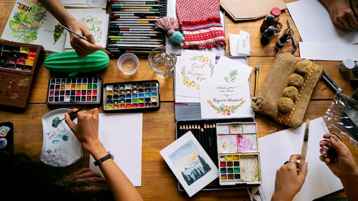5. Connect With Creative People: Being surrounded by creative people sparks inspiration and an imaginative mind. It will keep your motivation high and encourage you to think outside the box. This creative environment will expose you to diverse perspectives and ideas. (Image Source: Canva)