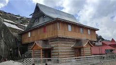 हिमाचल के इस पहाड़ पर ट्रेकिंग करने जा रहे हैं तो देना होगा शुल्क! जानें क्यों लिया गया यह फैसला