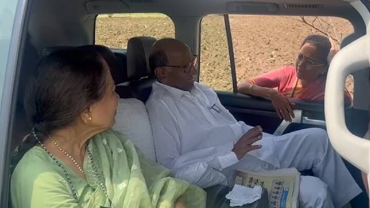 सुप्रिया सुळे आणि शरद पवारांच्या गाडीचा ताफा समोरासमोर आल्यानंतर सुप्रिया यांनी आपली गाडी रस्त्याच्या बाजुला उभी करत आई-वडिलांकडे धाव घेतली.