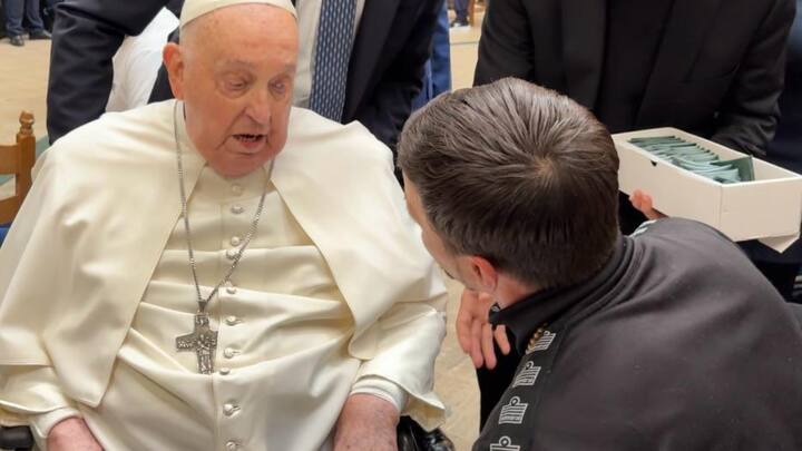 “How beautiful is the gaze with which Jesus regards us—how full of tenderness! Let us never lose trust in the patience and mercy of God.” (Image Source: X/ VaticanNews)