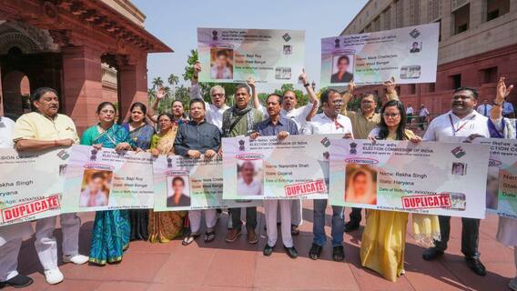 Delhi Court Issues Summons To 10 TMC Leaders For Protest Outside EC Office