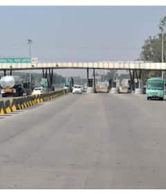 Toll Plaza: 1 เจฎเจ เจคเฉเจ เจฌเฉฐเจฆ เจนเฉเจตเฉเจเจพ FASTag...? เจเฉ เจตเจพเจนเจจ เจเจพเจฒเจเจพเจ เจจเฉเฉฐ เจเจธ เจคเฉเจ เจฎเจฟเจฒเฉเจเฉ เจฐเจพเจนเจค! เจชเฉเฉเจนเฉ เจเจฌเจฐ...