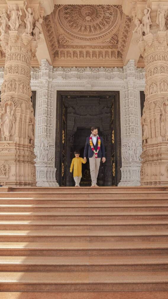 किसने बनवाया था अक्षरधाम मंदिर?