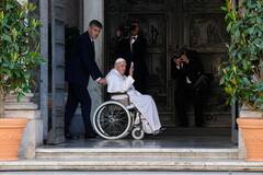 इस देश में नहीं रहता एक भी मुसलमान; दुनिया के सबसे बड़े धर्म का है केंद्र, जानें पोप फ्रांसिस से कनेक्शन