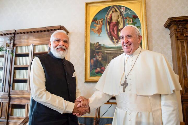 पोप ने इसका कारण भी बताया था उन्हें 'मदर ऑफ गॉड' कही जाने वाली मैरी से गहरा लगाव था. वे अक्सर किसी भी अंतरराष्ट्रीय दौरे से लौटने के बाद सीधे सेंट मैरी बैसिलिका प्रार्थना करने जाते थे.
