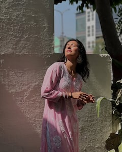 खूबसूरती में दिशा पाटनी को टक्कर देती है बहन खुशबू, सादगी से जीत लेती हैं फैंस का दिल