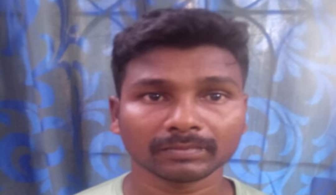 Chennai Targeting women passengers with obscene behavior on train Accused arrested tnn ரயிலில் செல்லும் பெண்களை குறி வைத்து ஆபாச சில்மிஷம் - சென்னையில் ஆசாமி கைது