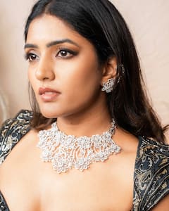Eesha rebba: સાઉથ એક્ટ્રેસ ઈશા રબ્બાનો એથનિક લૂક, જુઓ તસવીરો