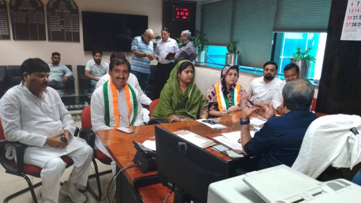 MCD मेयर-डिप्टी मेयर चुनाव के मैदान में उतरी कांग्रेस, अरीबा खान को दिया टिकट