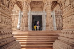 યુએસ વાઇસ પ્રેસિડેન્ટ જેડી વેન્સે પરિવાર સાથે અક્ષરધામ મંદિરની મુલાકાત લીધી, કહ્યું- 'મારા બાળકોને ખૂબ મજા....'