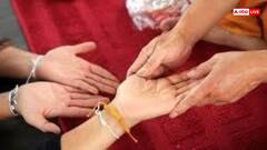 Palmistry: हथेली की ये रेखाएं देती हैं, धनवान बनने के संकेत!