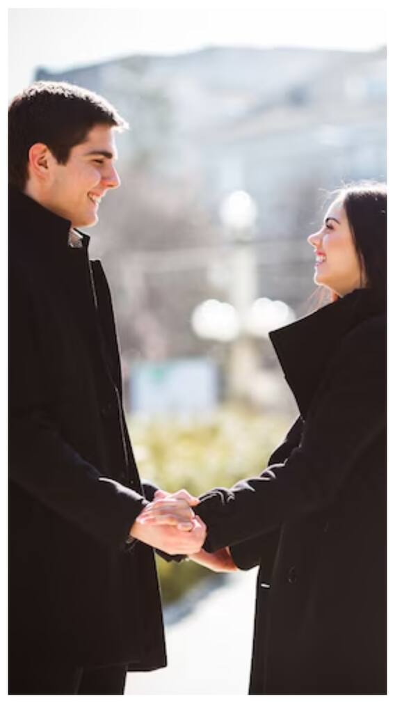 क्या होता है ऑर्बिटिंग रिलेशनशिप