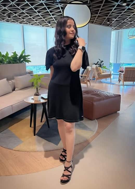 19 साल की नंदिनी अग्रवाल दुनिया की सबसे कम उम्र की महिला चार्टर्ड अकाउंटेंट हैं. गिनीज वर्ल्ड रिकॉर्ड्स ने आधिकारिक तौर पर इसकी मान्यता दी है.