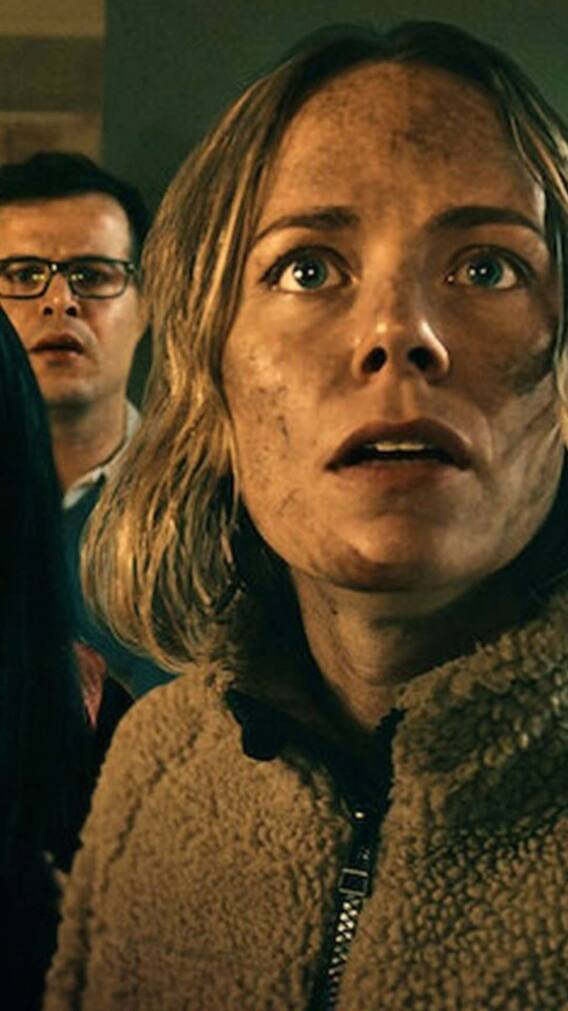 रूंह कंपा देंगी नेटफ्लिक्स पर ये डरावनी सीरीज और फिल्में