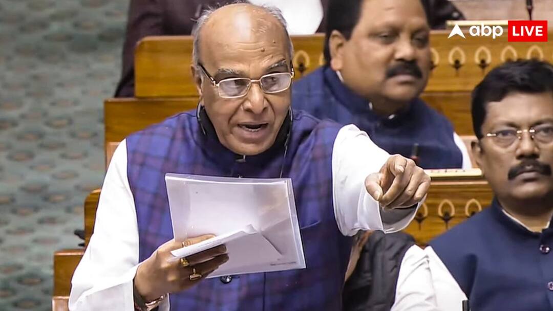 'ये देश कानून से चलता है, कोई धमकी नहीं दे सकता', वक्फ कानून के खिलाफ प्रदर्शन पर जगदंबिका पाल की दो टूक Anjuman Committee Secretary Sarwar Chishti statement against Waqf Act BJP Jagdambika Pal said this country run by law no one can threaten 'ये देश कानून से चलता है, कोई धमकी नहीं दे सकता', वक्फ कानून के खिलाफ प्रदर्शन पर जगदंबिका पाल की दो टूक