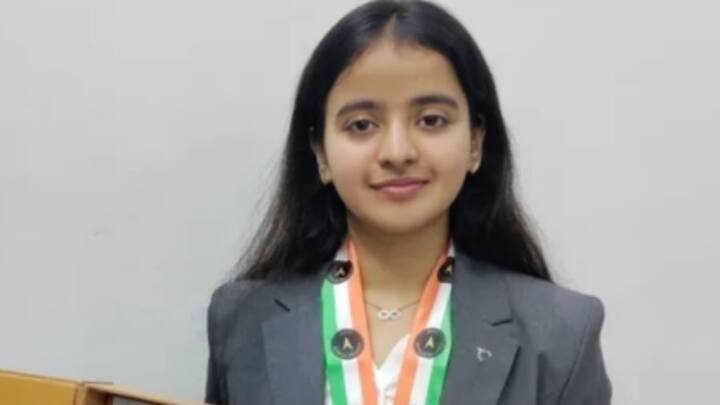 नंदिनी अग्रवाल को ऑडिट, ग्रुप रिपोर्टिंग, रेफरर्ड रिपोर्टिंग, आईएफआरएस असाइनमेंट, टैक्स ऑडिट और फोरेंसिक ऑडिट में महारात हासिल है.