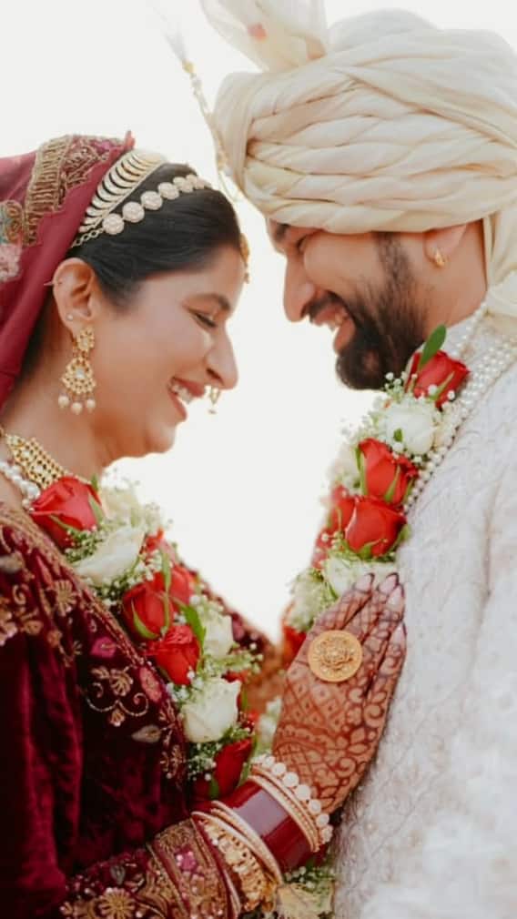 भोजपुरी इंडस्ट्री की टॉप एक्ट्रेस ने बिजनेमैन संग की शादी, देखें तस्वीरें