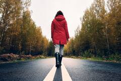 Morning Walk Mistakes: सुबह की सैर में ये 5 गलती कर दी, तो फायदा नहीं उल्टा नुकसान होगा!