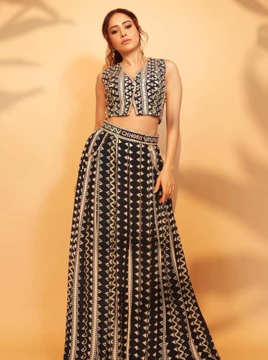 The actress we are talking about is none other than a nous. Nusrat is in the headlines from his film Chori 2 these days. His acting in this film is being praised a lot.
