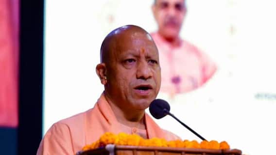 कासगंज में गरजे सीएम योगी आदित्यनाथ, कहा- सेना ने पाकिस्तान को औकात में ला दिया, घर में घुसकर मारा