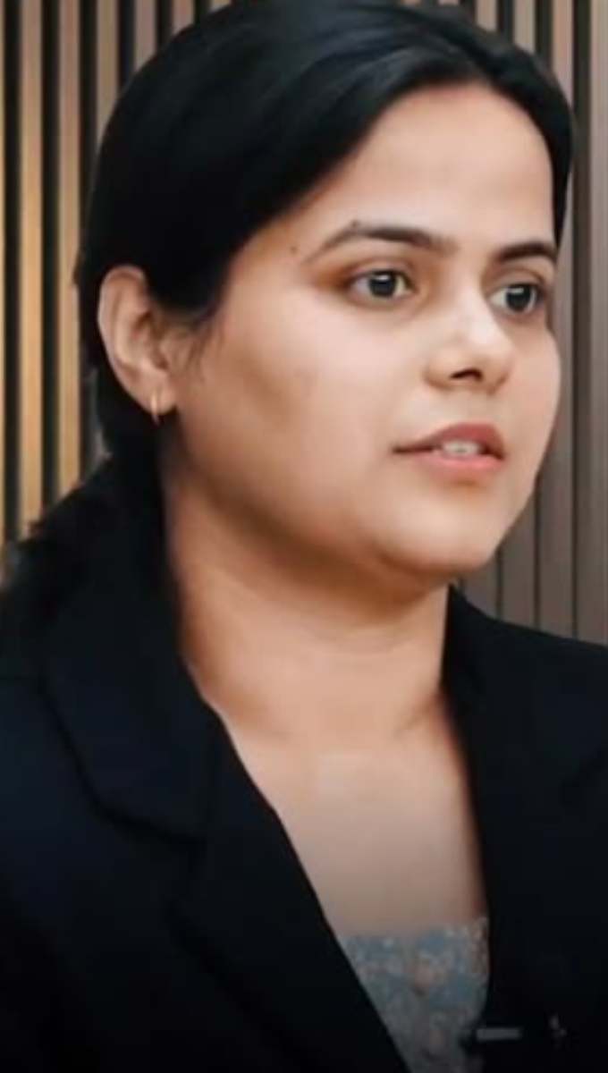 कहां की रहने वाली हैं UPSC टॉपर शक्ति दुबे?