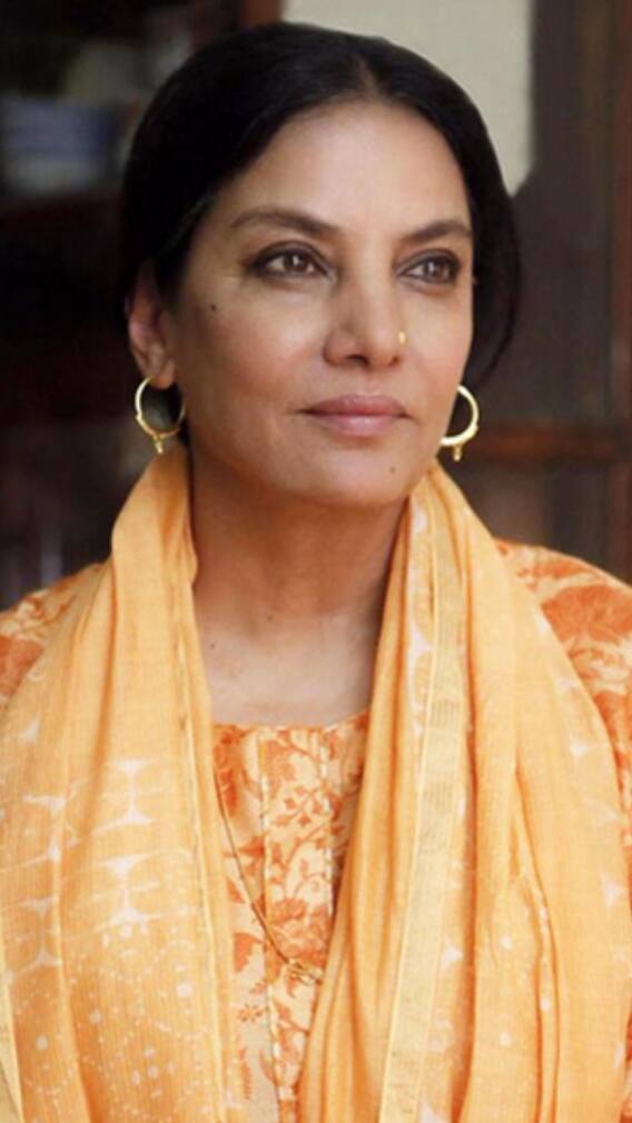 शबाना आजमी ने इस एक्ट्रेस को अपने सामने देखा था पागल होते