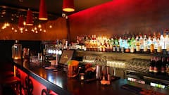 कहीं जूते में छलकता है जाम तो कहीं चीयर्स कहना है गुनाह, दुनिया में शराबी पीने के गजब हैं रिवाज