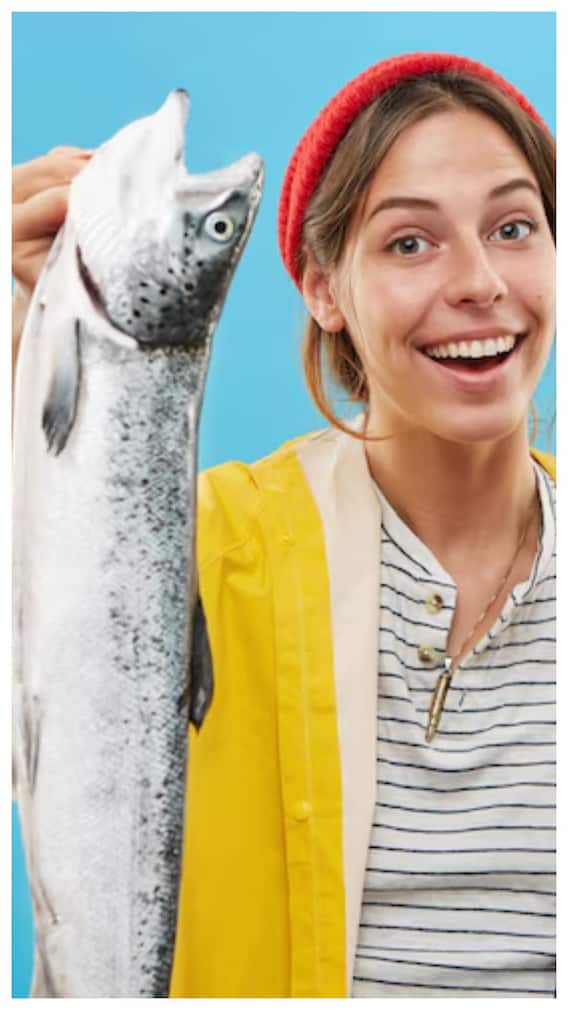 हर दिन मछली खाने से हो सकती है ये बीमारी