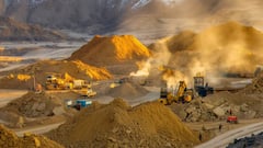 Saudi Arab Gold: इस्लाम के पवित्र शहर मक्का में मिला सोने का बड़ा खजाना! आंकड़े सुन चौंक जाएंगे आप