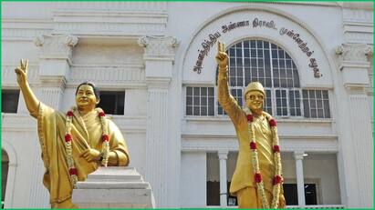 ADMK District Secretaries Meeting to be held on 25th April பாஜக கூட்டணி களேபரத்துக்கிடையே வரும் 25-ம் தேதி அதிமுக மாவட்ட செயலாளர்கள் கூட்டம்...
