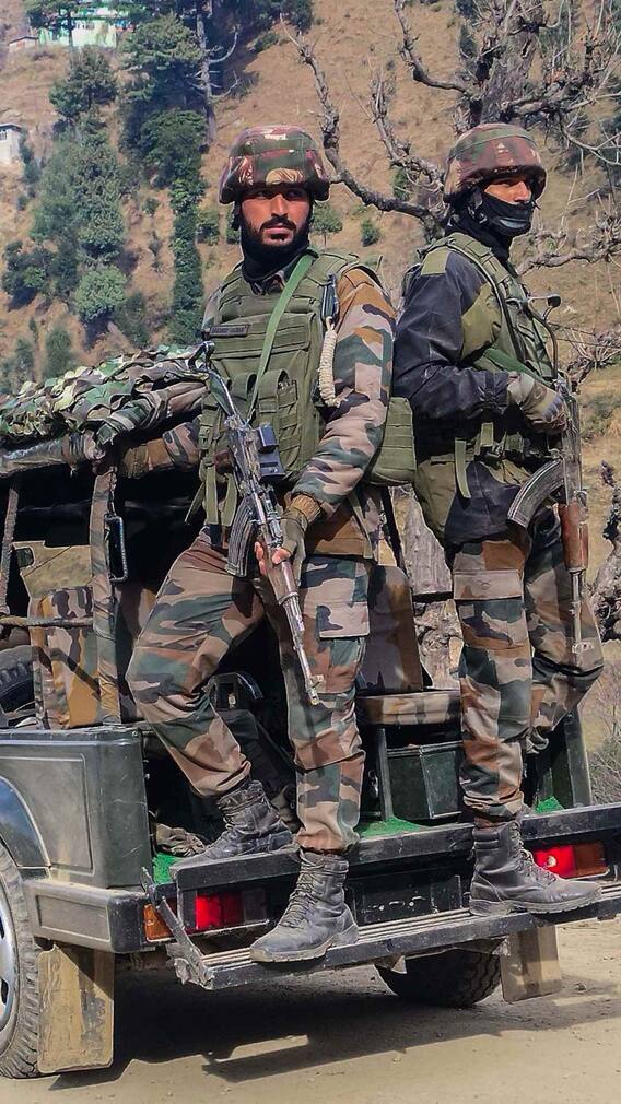 पाकिस्तान में मौजूद भारतीयों का क्या होगा?