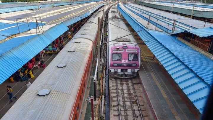 ভারতীয় রেলের নিয়ম অনুযায়ী বিভিন্ন হারে এই ছাড় দেওয়া হয়ে থাকে একেক ট্রেনে একেক রকম। সাধারণত ছাত্র-ছাত্রীরা ট্রেনের ভাড়ায় ৫০ শতাংশ ছাড় পেয়ে থাকেন।