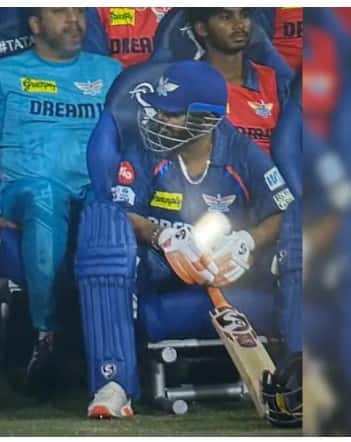 IPL ਮੈਚ ਵਿਚਾਲੇ ਰਿਸ਼ਭ ਪੰਤ ਨੂੰ ਆਇਆ ਗੁੱਸਾ, 'ਥੱਪੜ' ਮਾਰਨ ਲਈ ਚੁੱਕਿਆ ਹੱਥ...