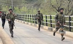 Pahalgam Terror Attack: પહલગામ હુમલાને TRFના ફોલ્કન સ્ક્વોર્ડે આપ્યો અંજામ, જાણો તેનો શું થાય છે અર્થ?
