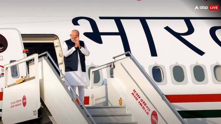 Pahalgam Terror Attack PM Modi avoided Pak Airspace return from Jeddah while used Pakistani route in Saudi Arabida Visit Pahalgam Terror Attack: वाया पाकिस्तानी एयरस्पेस सऊदी गए थे पीएम मोदी, वापसी में डायवर्ट कर दिया रूट