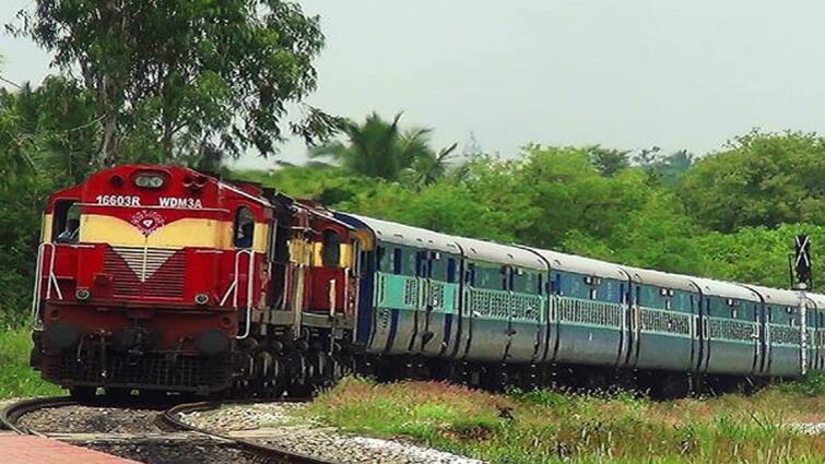Trichy - Tambaram special train operation 5 days a week tnn கோடையில ஜில்லுன்னு ஜிகர்தண்டா சாப்பிட்டது போல அறிவிப்பு: தெற்கு ரயில்வே சொன்னது என்ன?