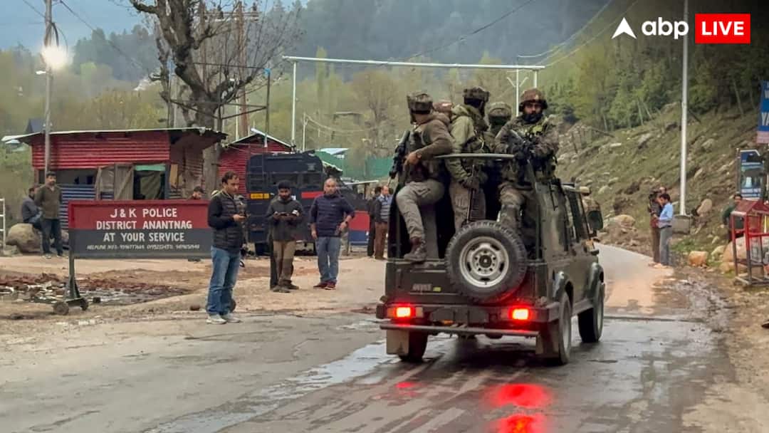 Pahalgam Attack: પહેલગામ આતંકી હુમલામાં મોતને ભેટેલા 3 ગુજરાતીઓના મૃતદેહ આજે રાત્રે પહોંચશે અમદાવાદ Dead body of 3 Gujaratis killed in Pahalgam terror attack to reach Ahmedabad tonight Pahalgam Attack: પહેલગામ આતંકી હુમલામાં મોતને ભેટેલા 3 ગુજરાતીઓના મૃતદેહ આજે રાત્રે પહોંચશે અમદાવાદ