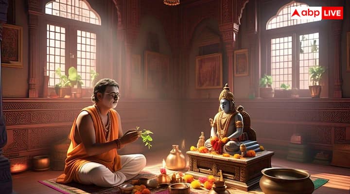 तुलसी पूजा की विधि बहुत सरल है. प्रातः काल स्नान कर शुद्ध वस्त्र धारण करें. फिर तुलसी के पौधे के पास की सफाई करें और सिंदूर, फूल अर्पित करें. तुलसी के सामने घी का दीपक जलाएं और 'महाप्रसाद जननी' मंत्र का जाप करें. अंत में तुलसी माता की आरती कर, उनसे आशीर्वाद लें.