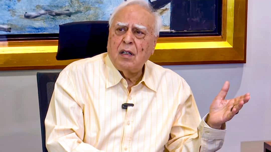 Kapil Sibal On Kashmir Pahalgam Terror Attack Accused Pakistan Army Chief asim munir पहलगाम हमले पर कपिल सिब्बल का बड़ी मांग, 'मैं अमित शाह से आग्रह करता हूं कि वे पाकिस्तान को...'