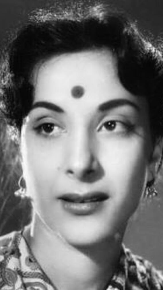 नरगिस की अंतिम इच्छा पूरी करने के लिए सुनील दत्त ने बदल डाले थे नियम