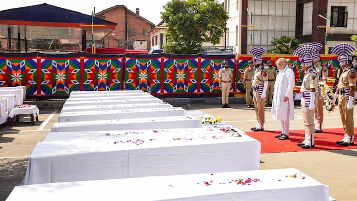 On Wednesday, Union Home Minister Amit Shah visited Pahalgam to pay his respects to the victims of the terror attack. 