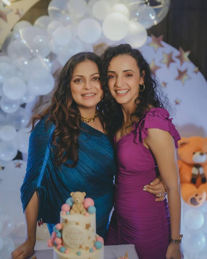 Both actresses shared a close bond ever since they began their careers in television. (All images: Instagram/@sanayairani, @dhamidrashti)