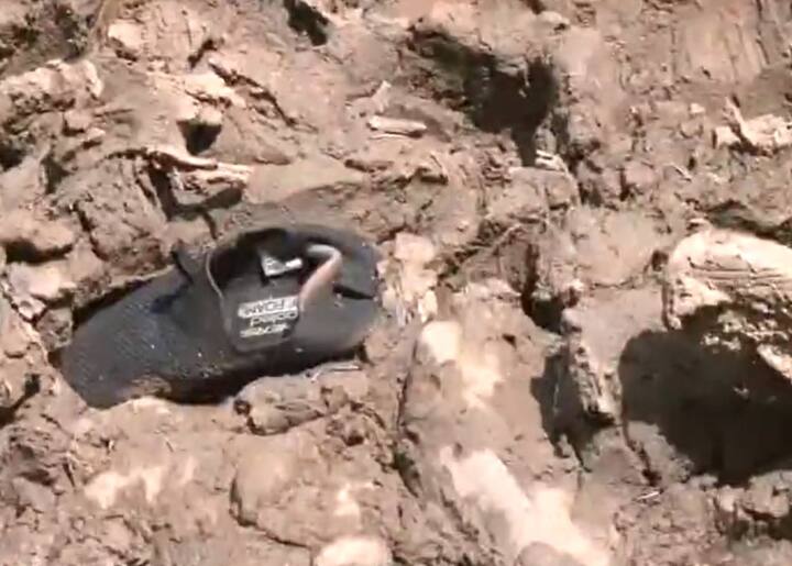 पहलगाम में जिस बैसरन घाटी में आतंकियों ने 22 अप्रैल को हमला किया, वहां के घास के मैदान की तस्वीरें सामने आई हैं.