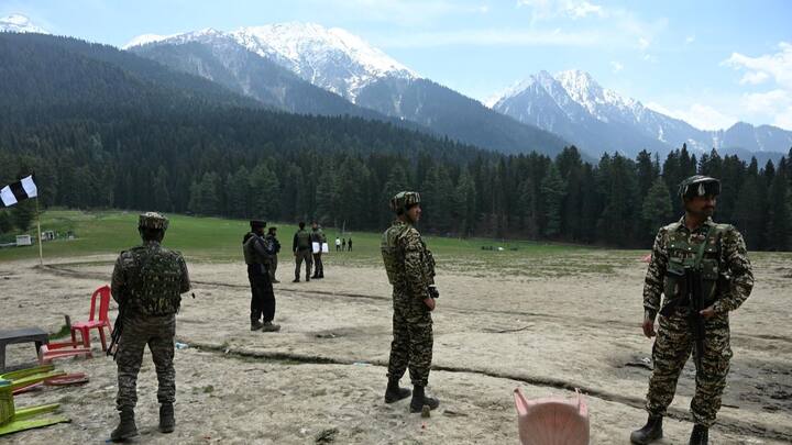 हा हल्ला निष्पाप पर्यटकांवर झालेला नाही. देशाच्या शत्रुंनी भारताच्या आत्म्यावर हल्ला केला आहे, असे मोदींनी म्हटले आहे.