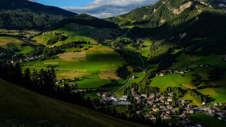 Mini Switzerland Of India — 4 Scenic Hill Stations For A Refreshing Escape