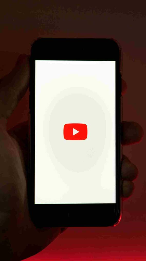 YouTube का पहला वीडियो जिसने बदल दी इंटरनेट की दुनिया, आए करोड़ों व्यूज, जानें पूरी जानकारी